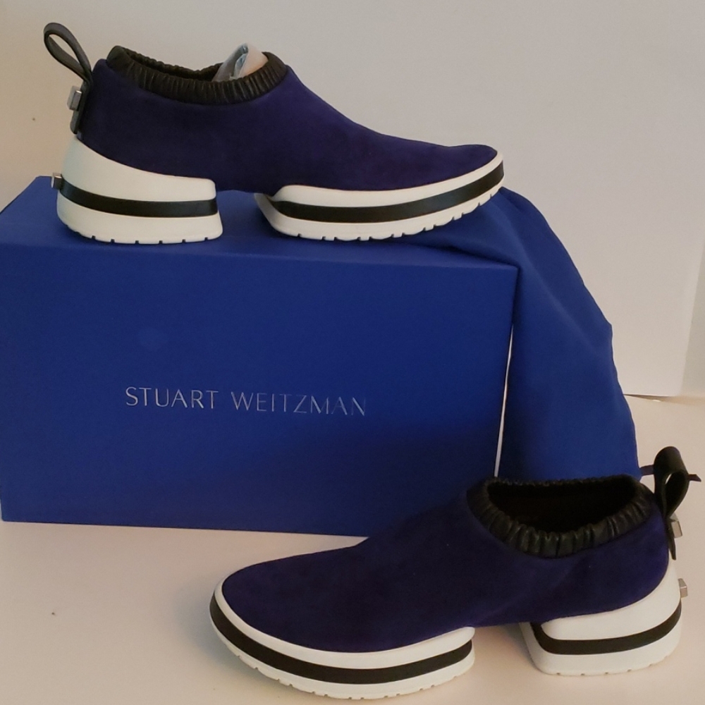 Stuart Weitzman suade navy fashion sneaker!
